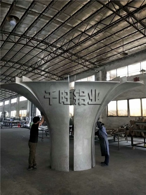 以下(xià)三大(dà)選購技巧快速的挑選到高質量的木紋鋁單闆